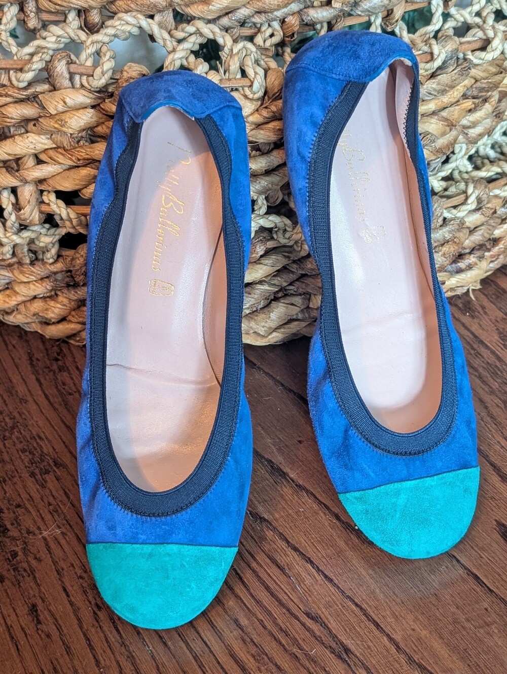Pretty Ballerinas colorblock suede ballet flats
